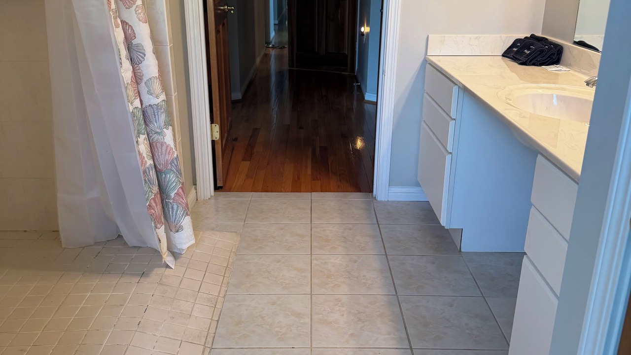 Photo of Bathroom in Williamstown