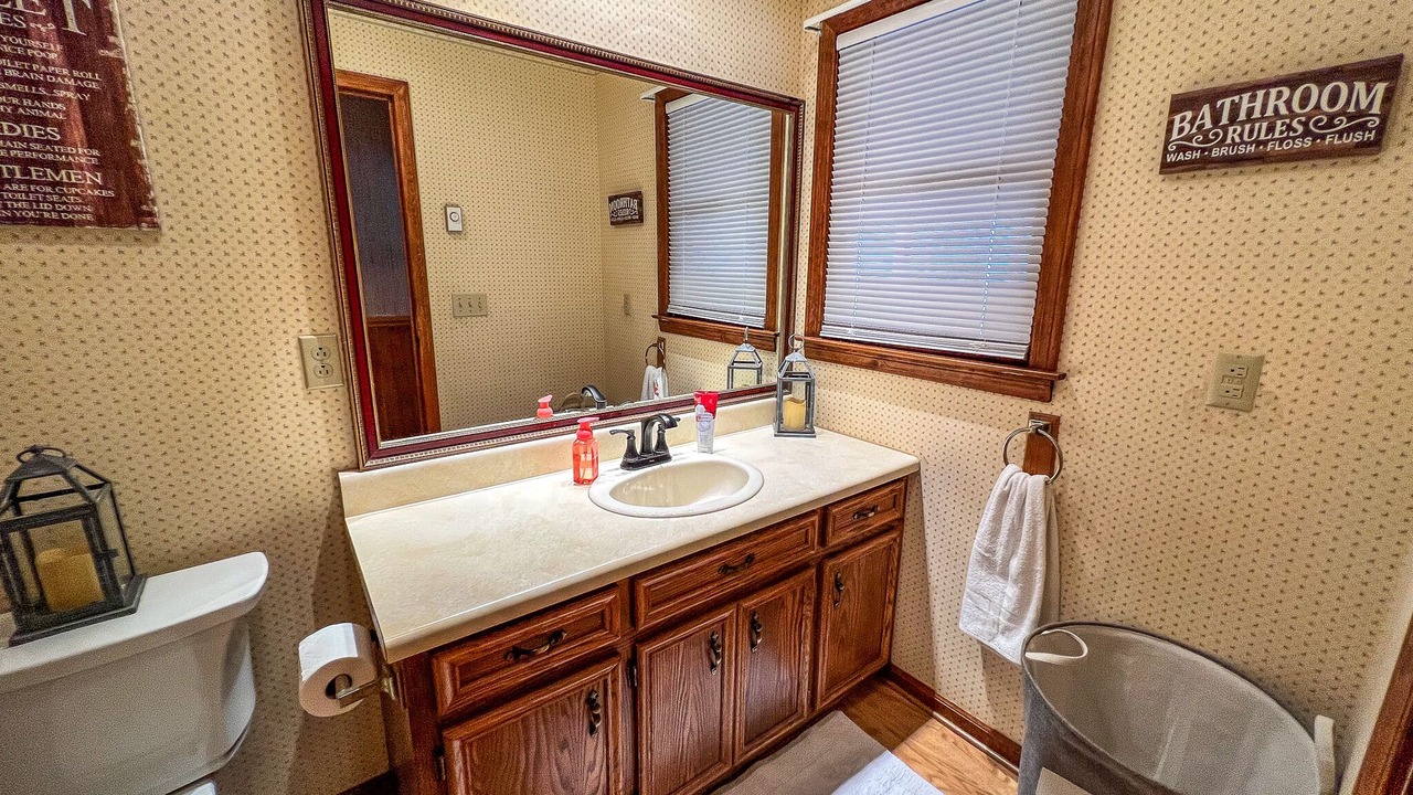 Photo of Bathroom in Grassy Creek