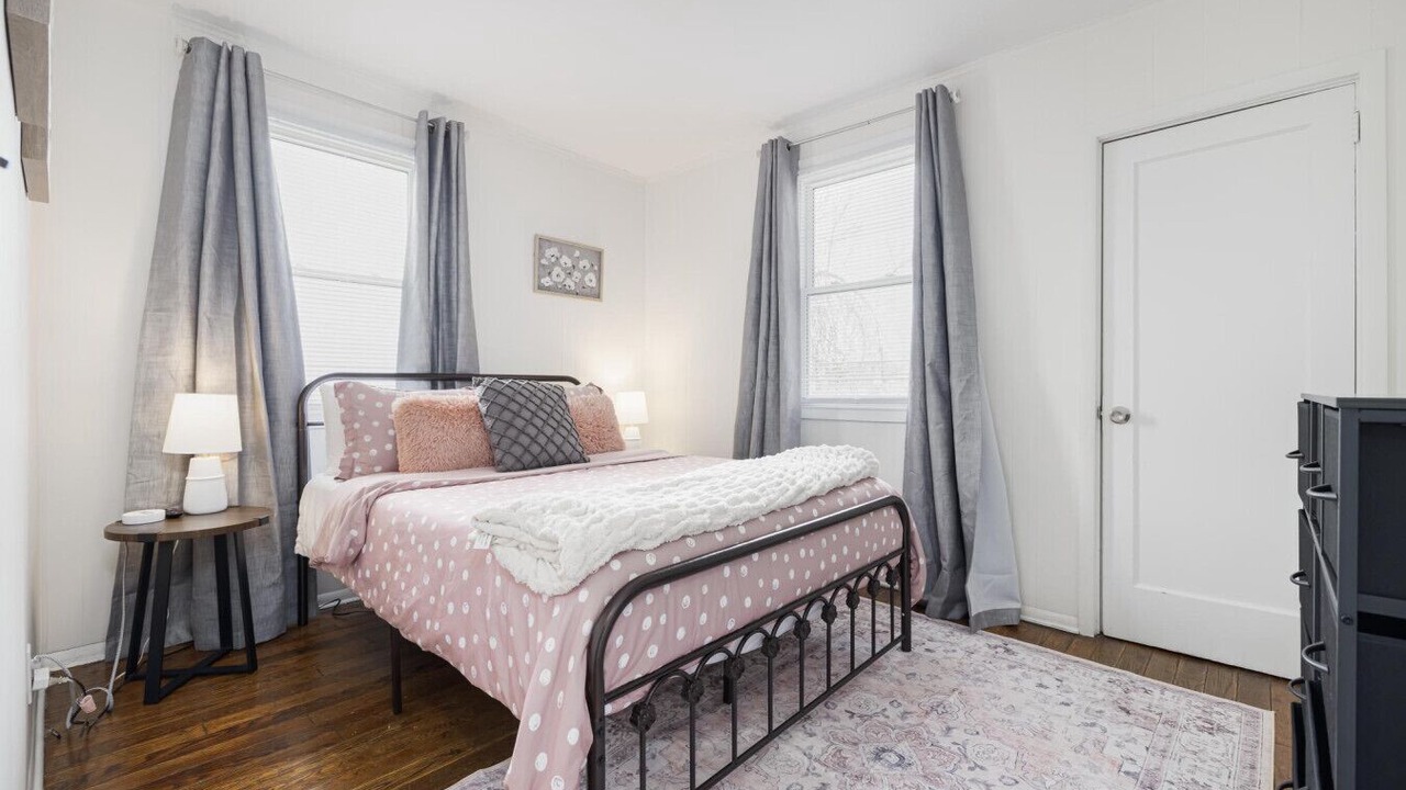 Photo of Bedroom in Kingsport
