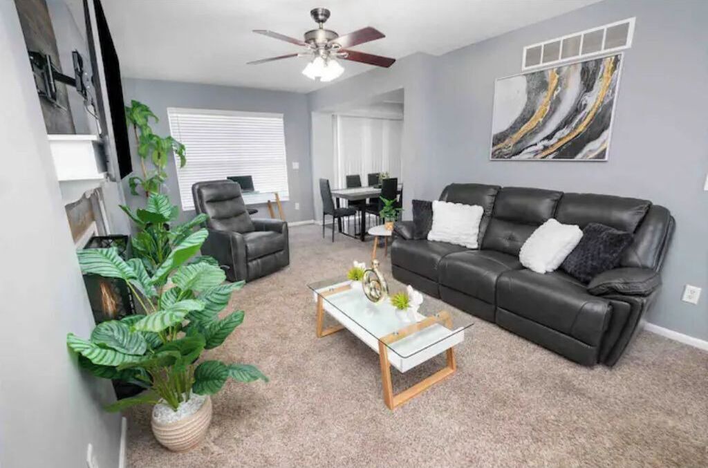 Photo of Livingroom in Independence