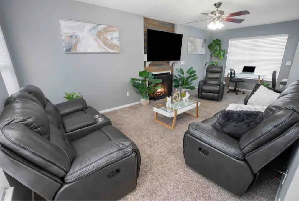 Photo of Livingroom in Independence