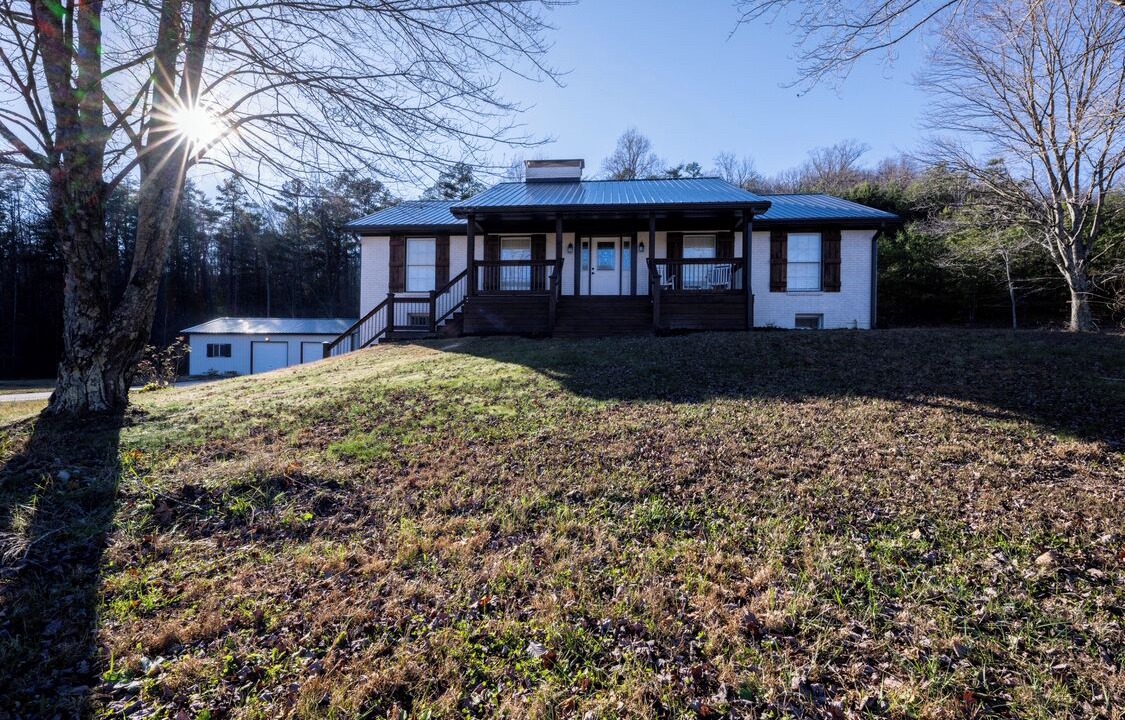 Photo of Outdoor in Clay City