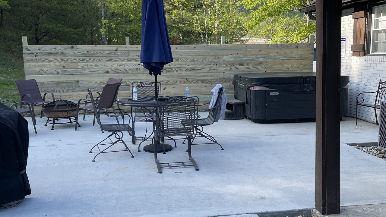 Photo of Outdoor in Clay City