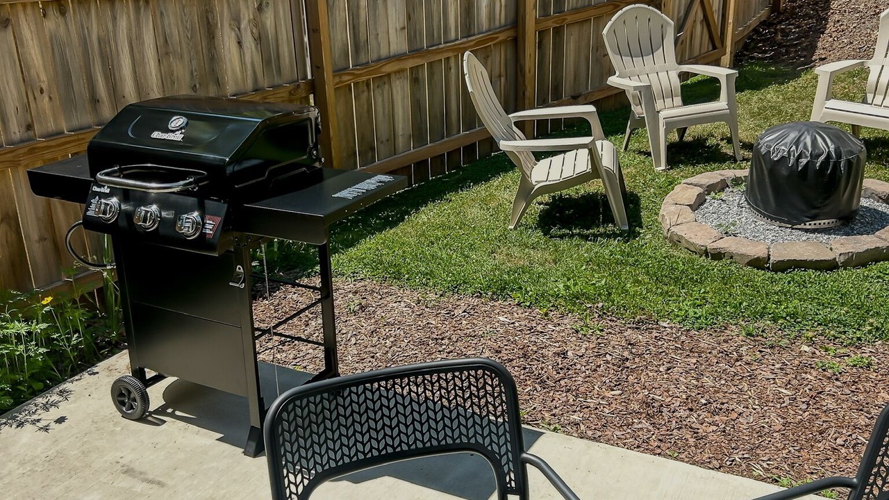 Photo of Outdoor in Hendersonville