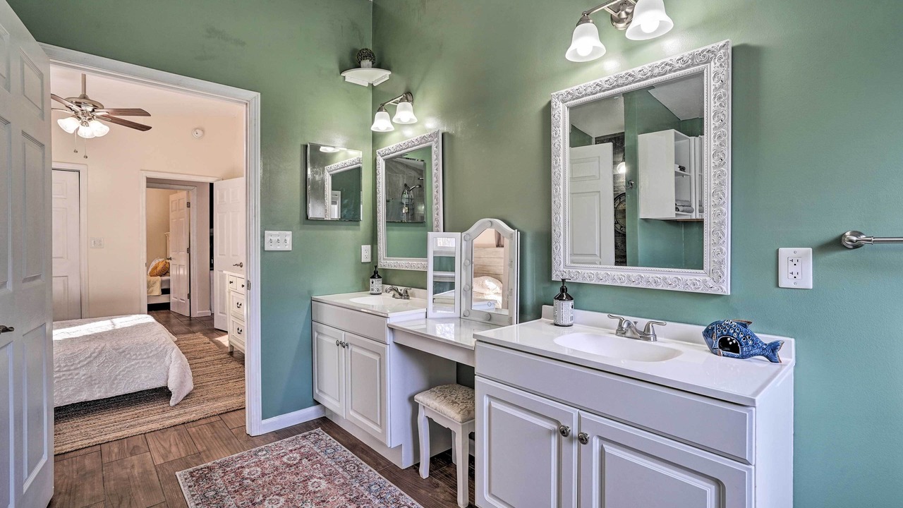 Photo of Bathroom in Oak Grove