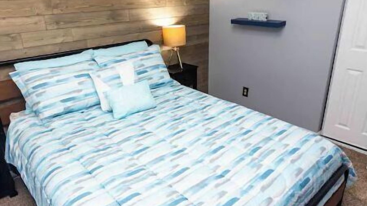 Photo of Bedroom in Independence