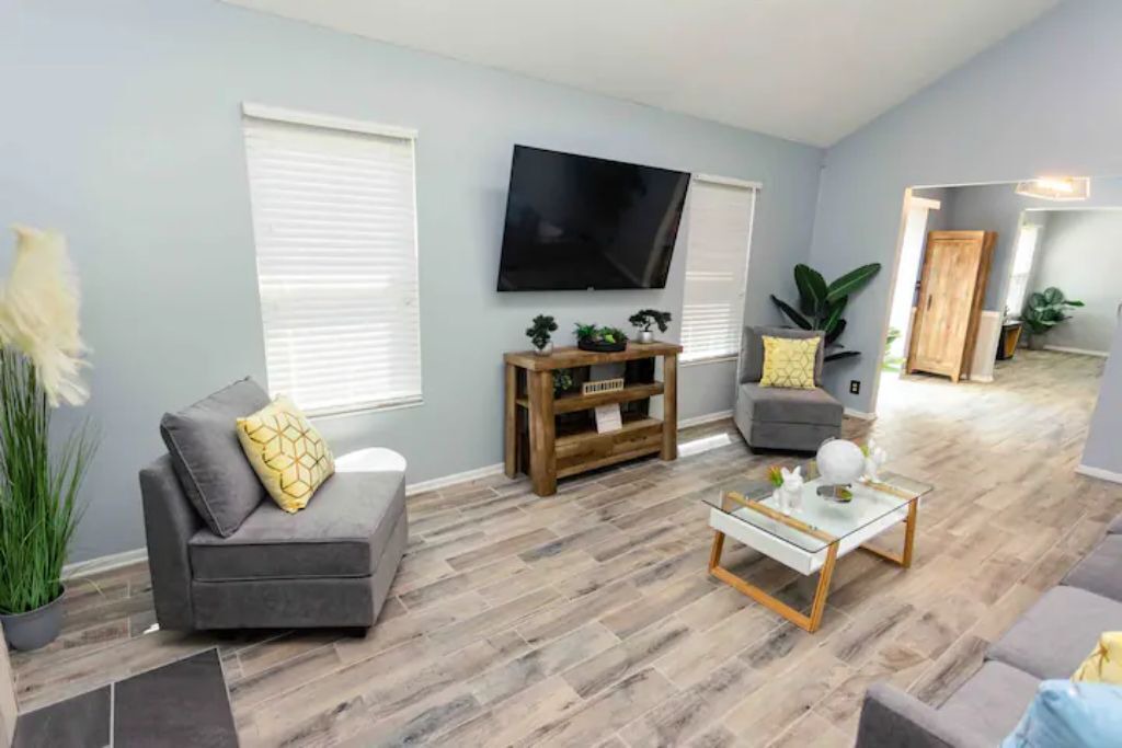 Photo of Livingroom in Independence