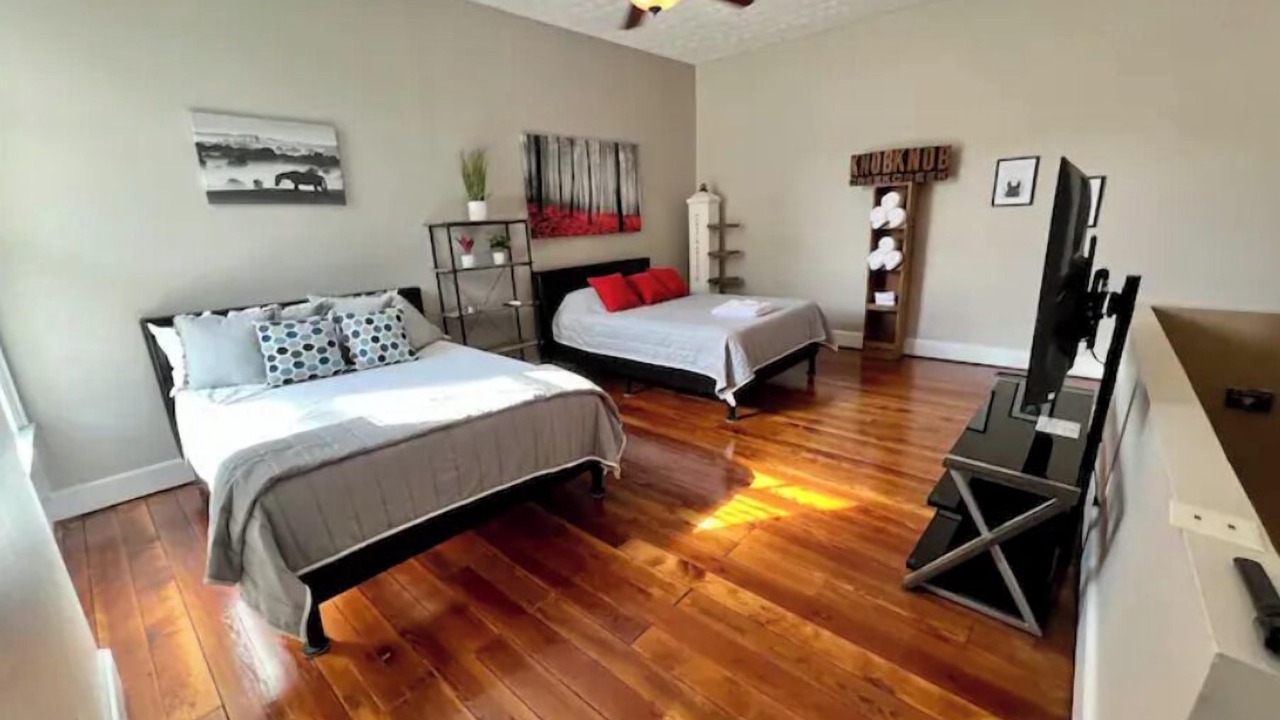 Photo of Bedroom in Frankfort