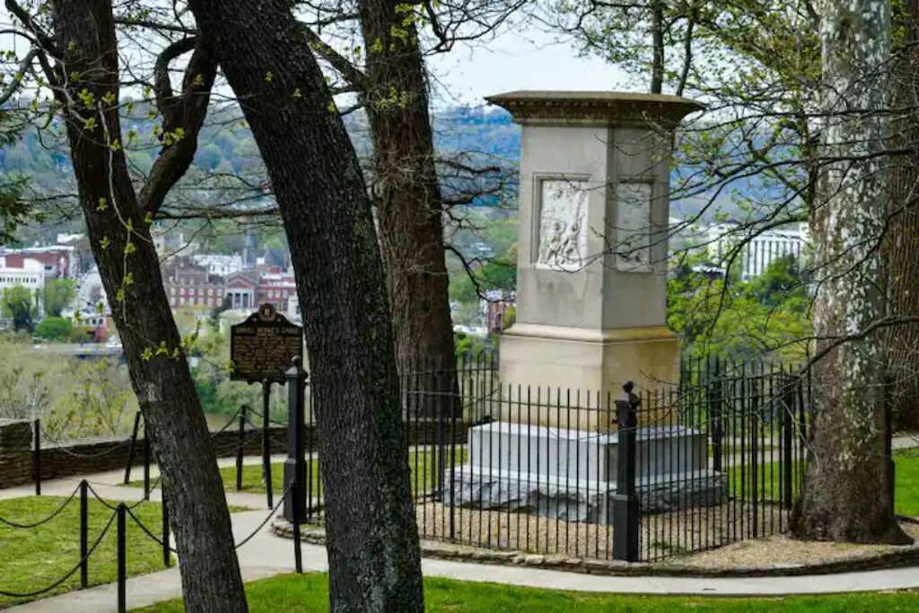 Photo of Outdoor in Frankfort