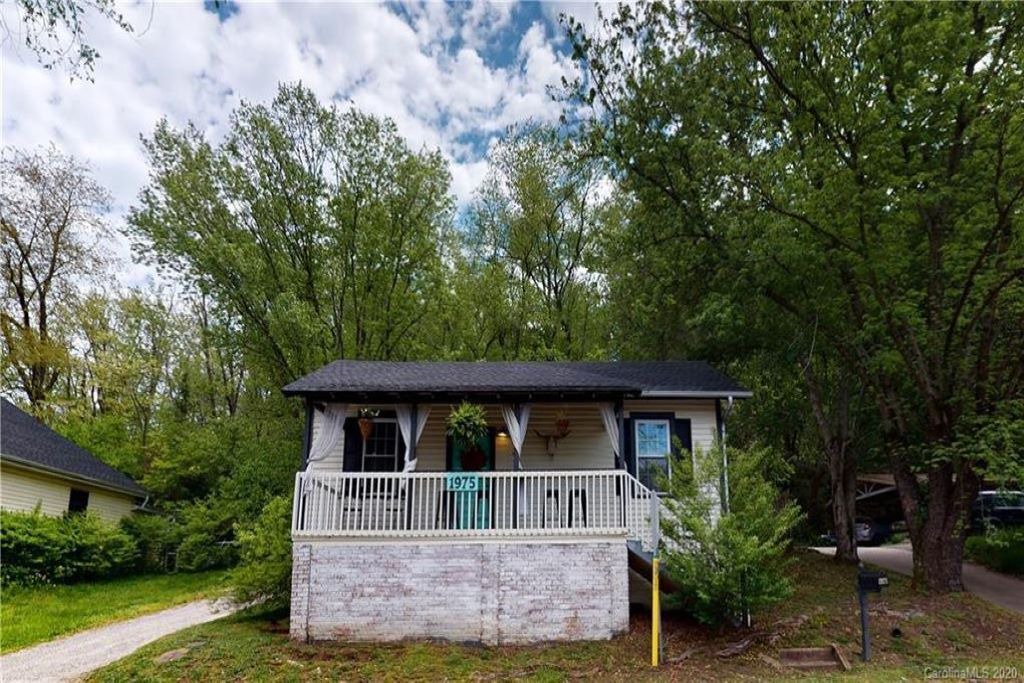 Photo of Outdoor in Woodfin