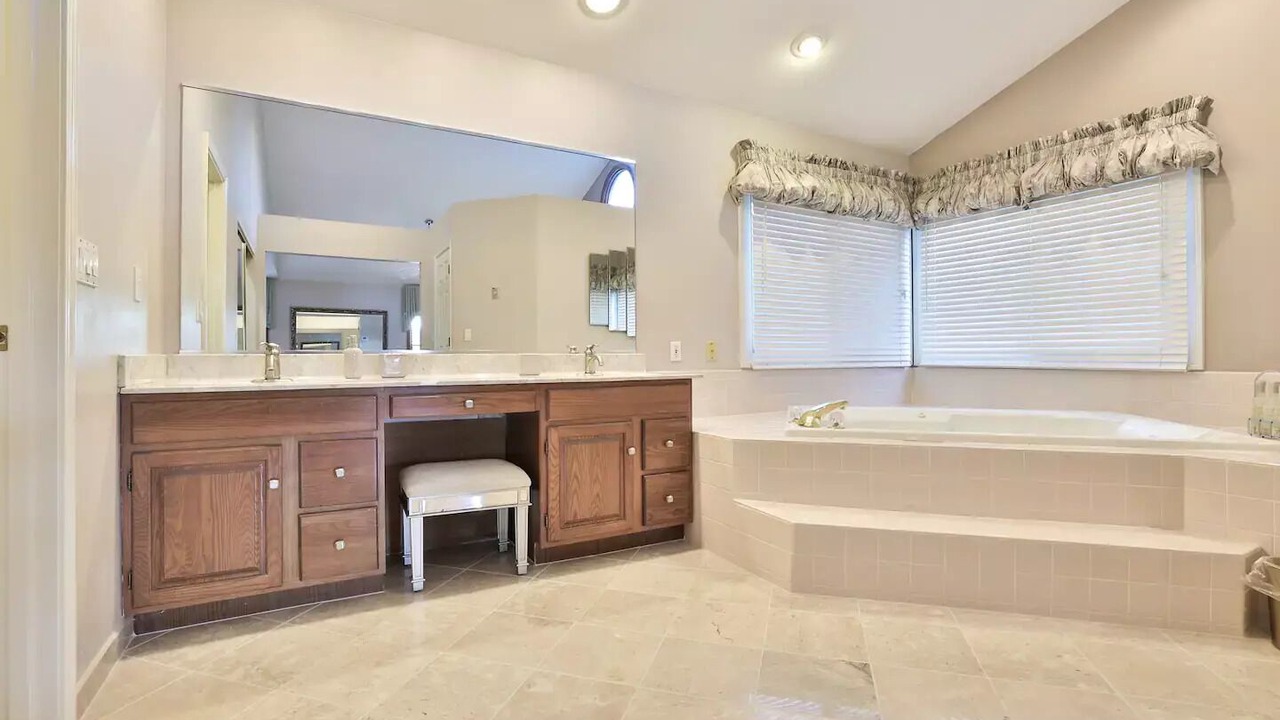 Photo of Bathroom in Loveland