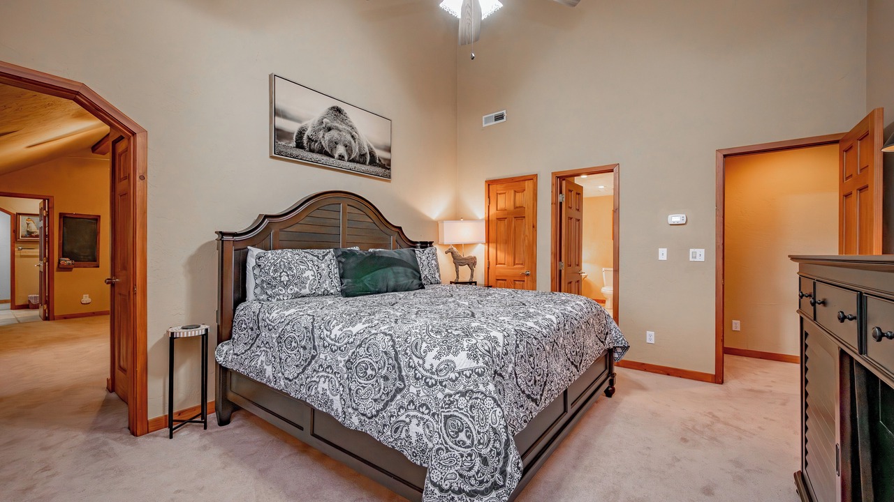 Photo of Bedroom in Blakeslee
