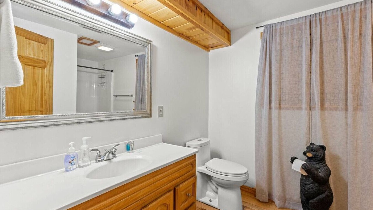 Photo of Bathroom in Slade