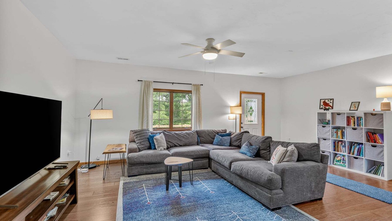 Photo of Livingroom in Fleetwood