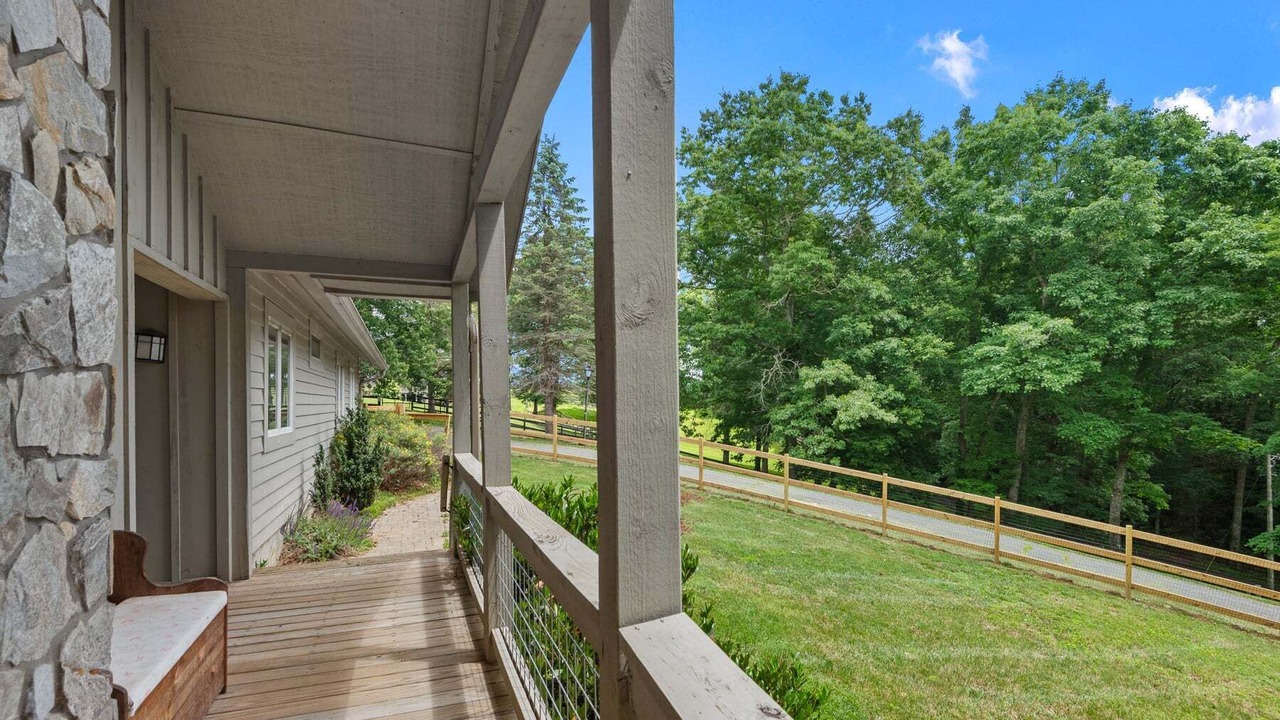 Photo of Patio Balcony in Fleetwood