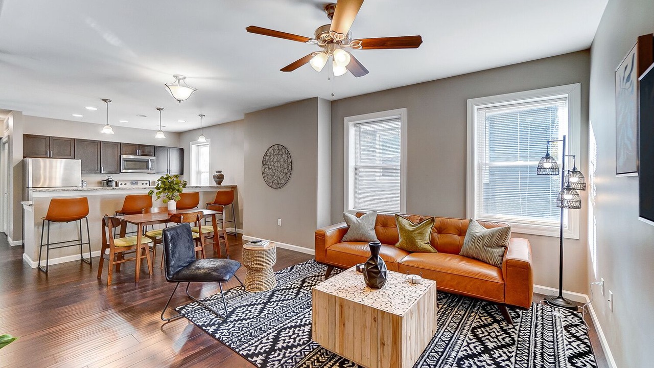 Photo of Livingroom in Oakley