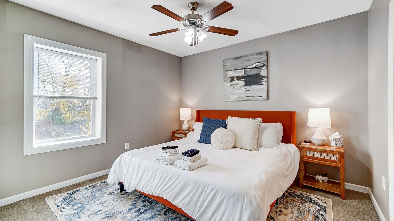 Photo of Bedroom in Oakley