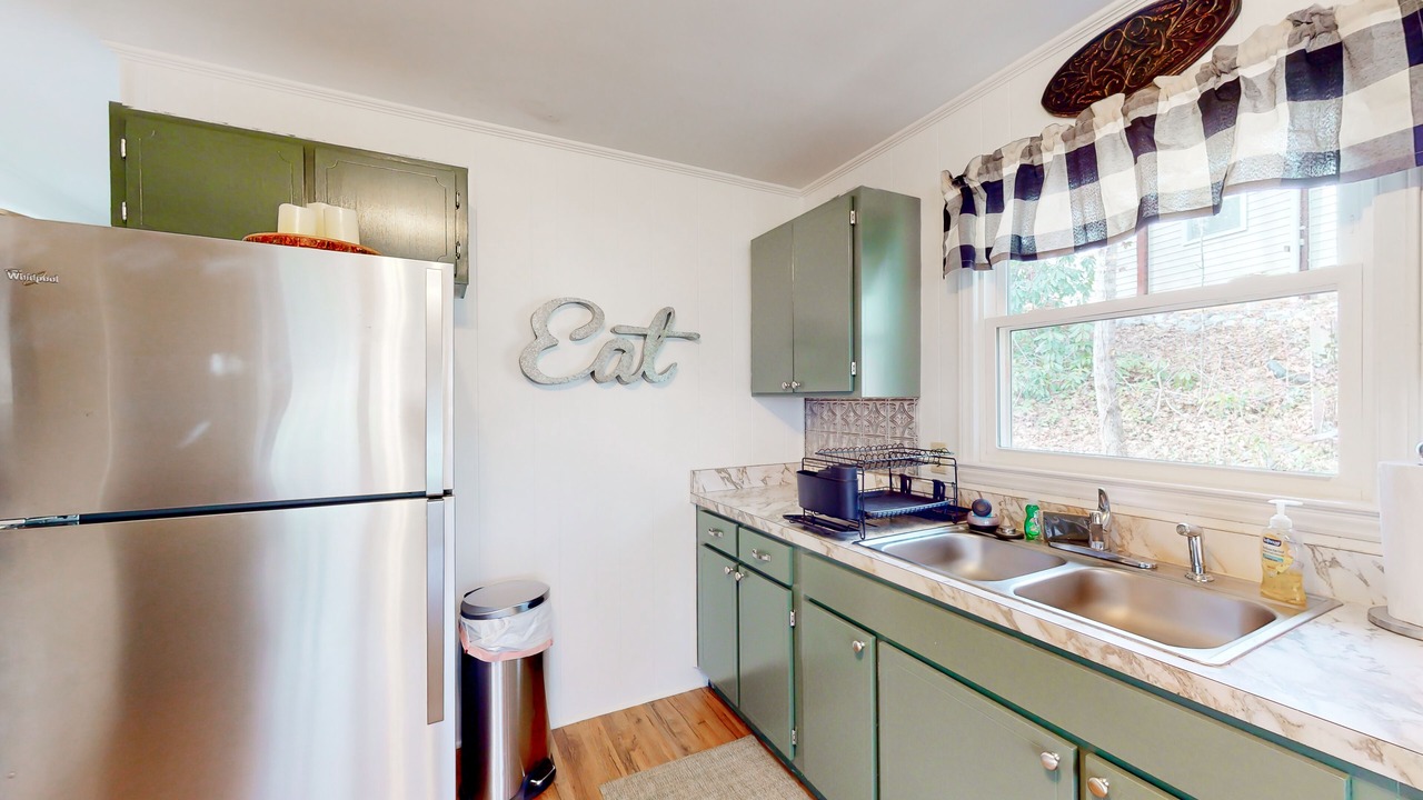Photo of Kitchen in Newland