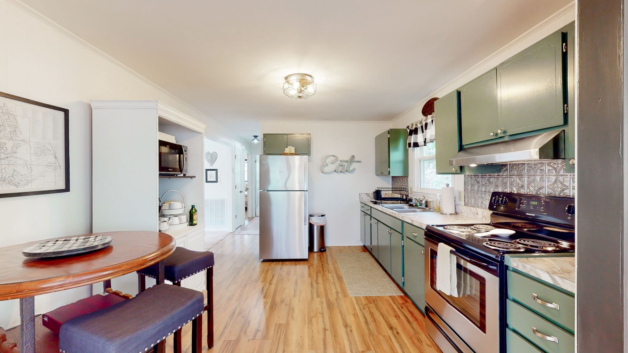Photo of Kitchen in Newland