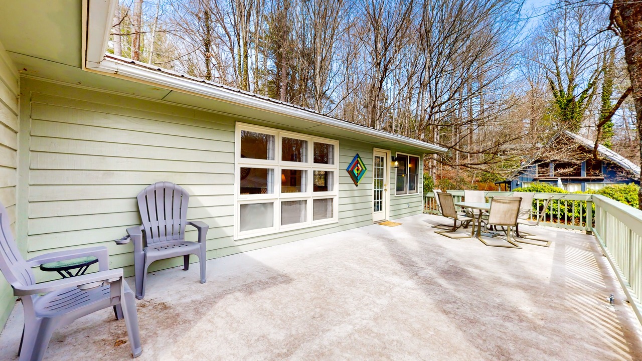 Photo of Outdoor in Newland