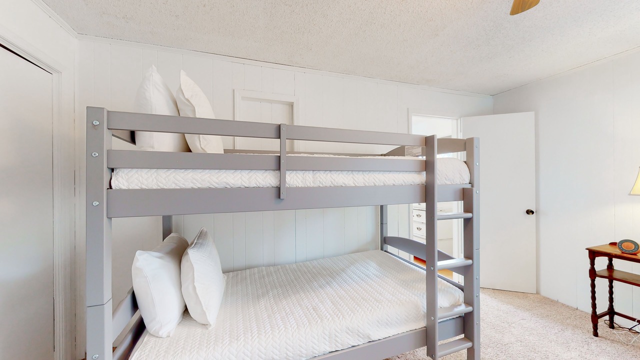 Photo of Bedroom in Newland