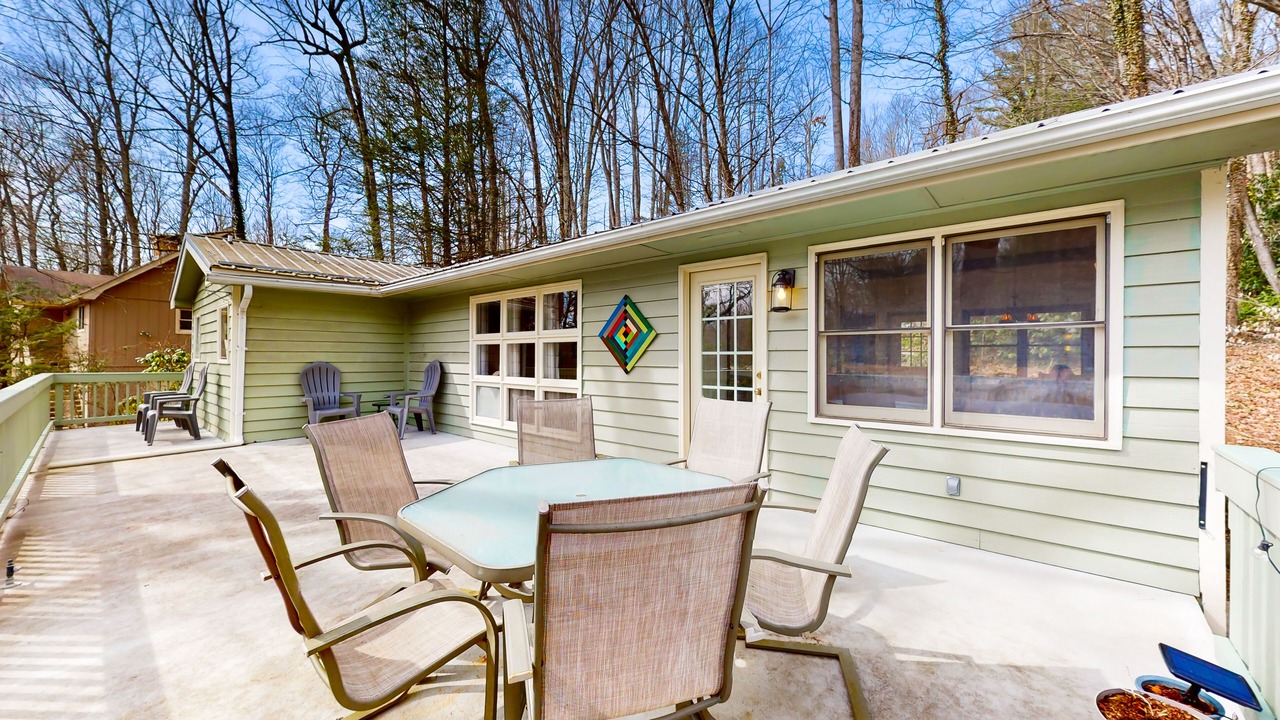 Photo of Outdoor in Newland