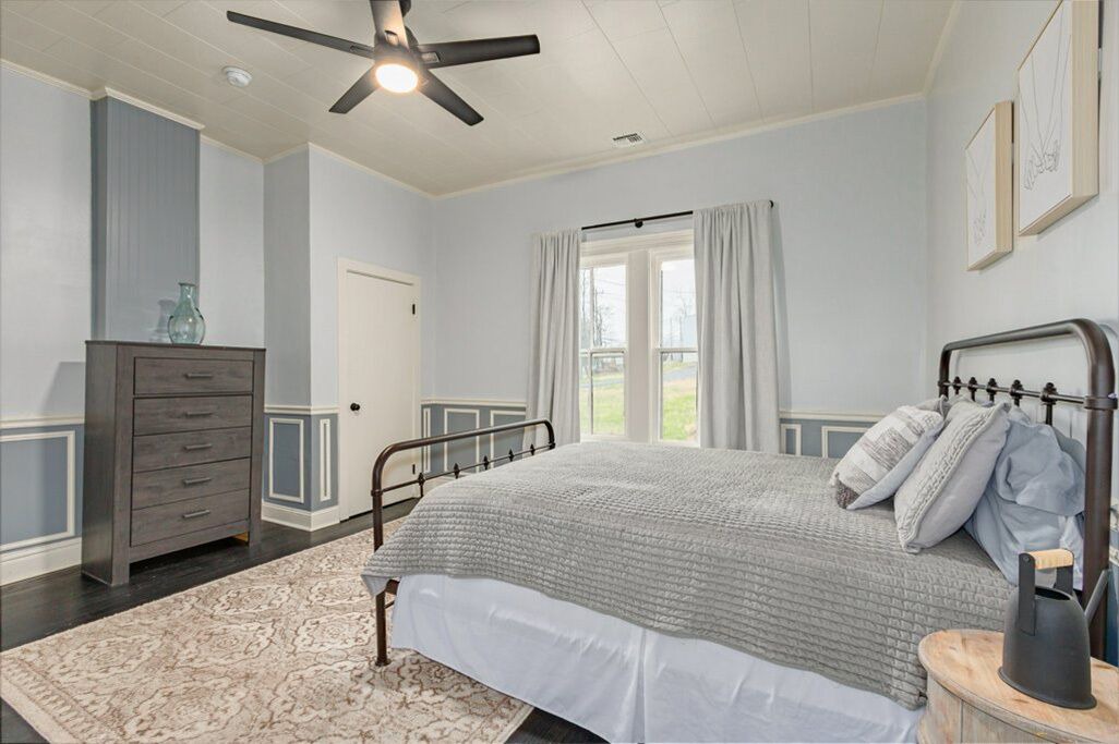Photo of Bedroom in Old Fort