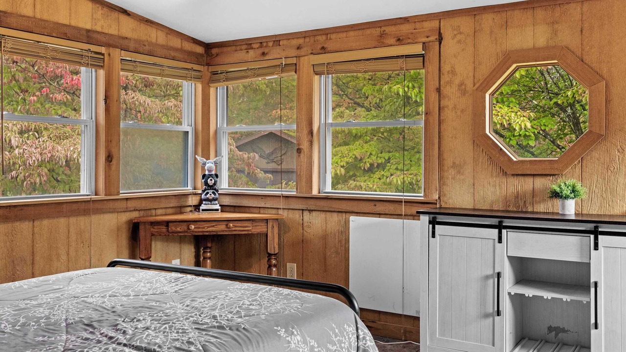 Photo of Bedroom in Great Cacapon