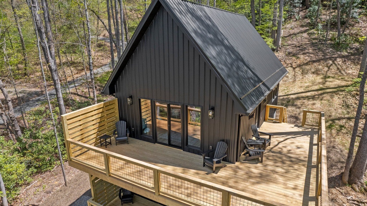 Photo of Outdoor in Black Mountain