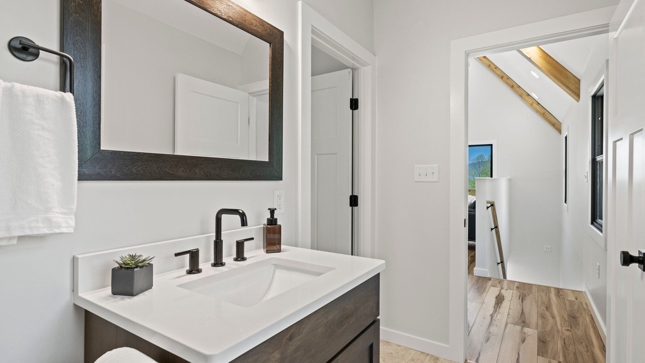 Photo of Bathroom in Black Mountain