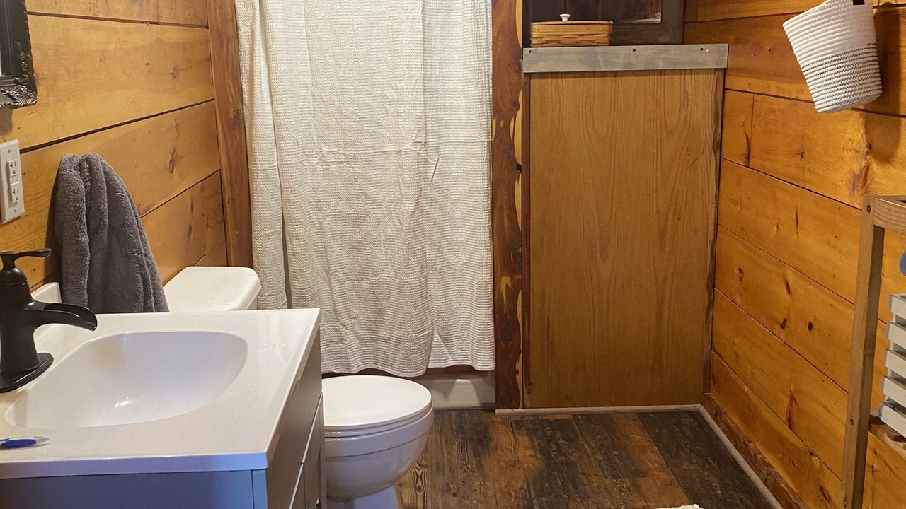 Photo of Bathroom in Saint Helens