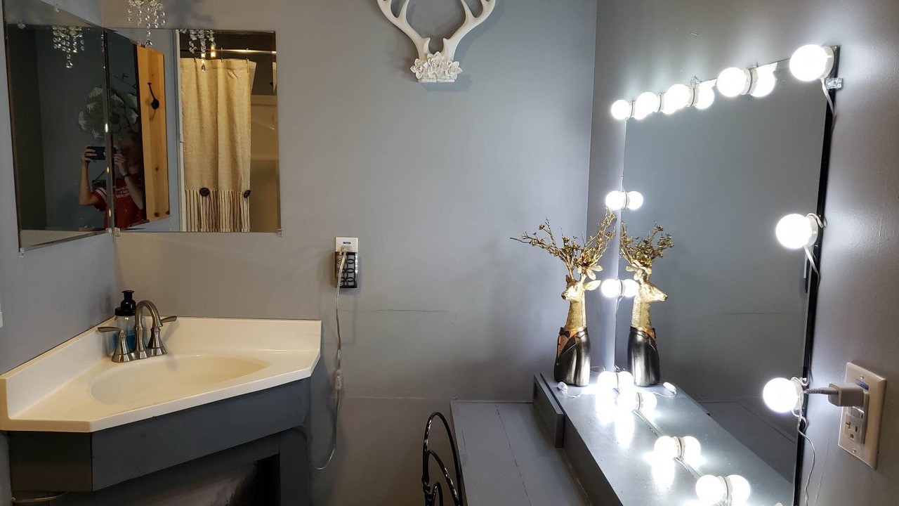 Photo of Bathroom in Fairview