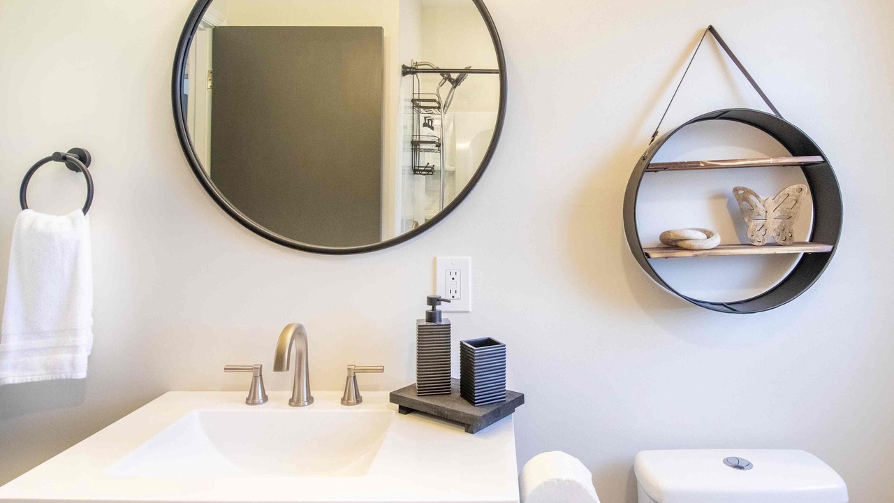 Photo of Bathroom in Williamstown