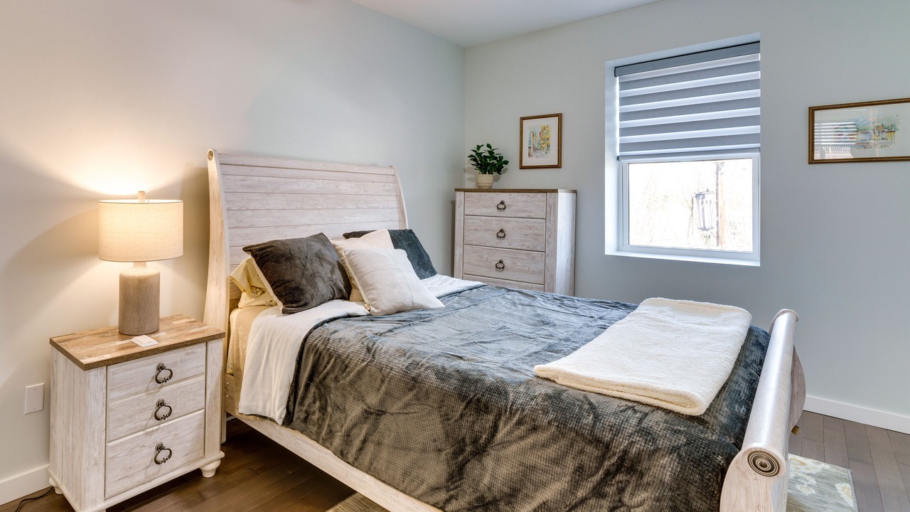 Photo of Bedroom in Lenoir