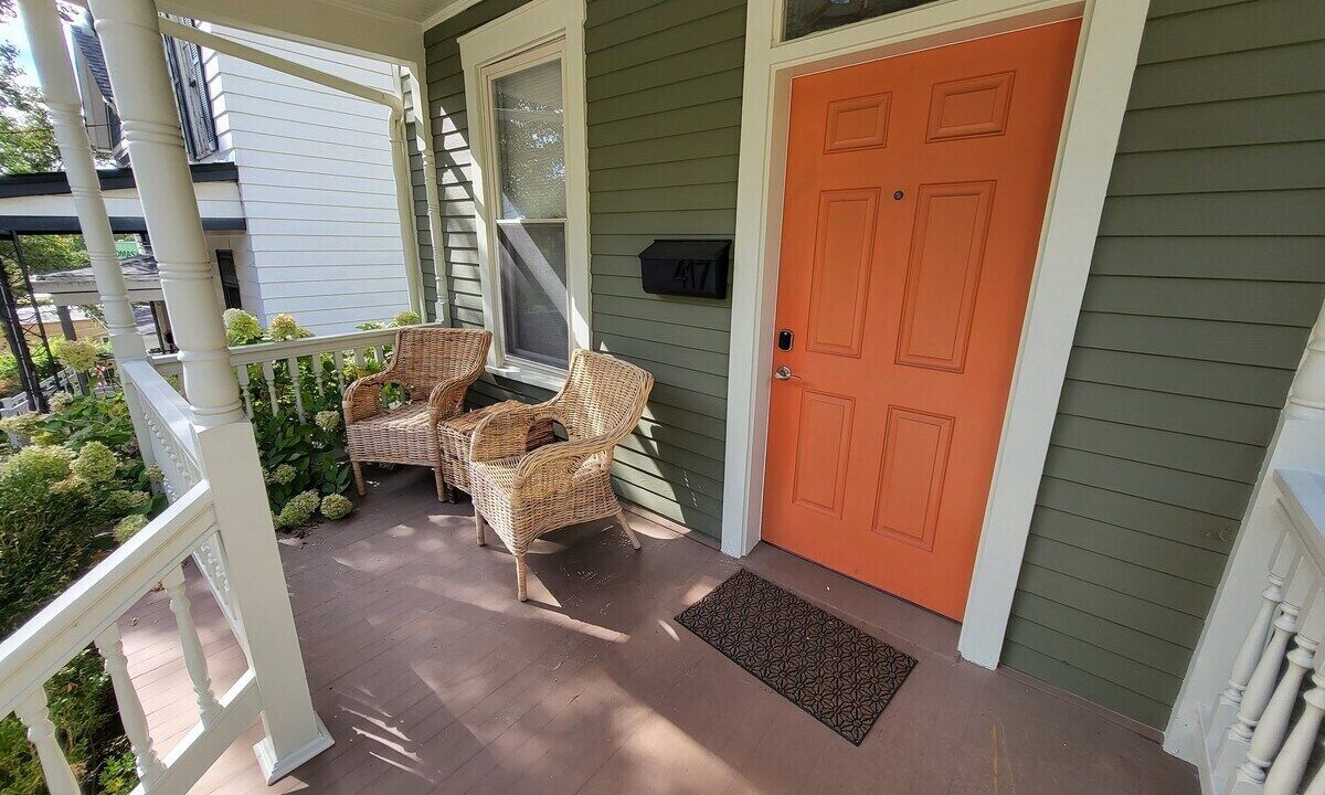 Photo of Patio Balcony in Columbia-Tusculum