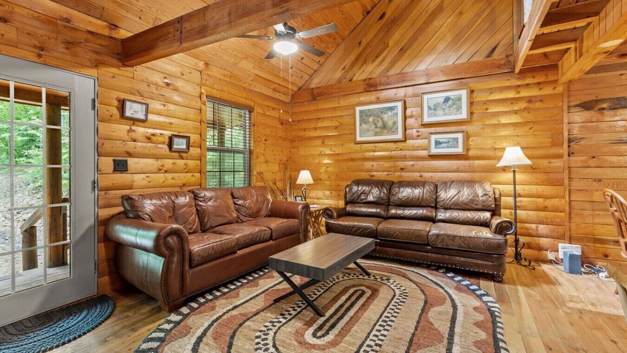 Photo of Livingroom in Pine Ridge