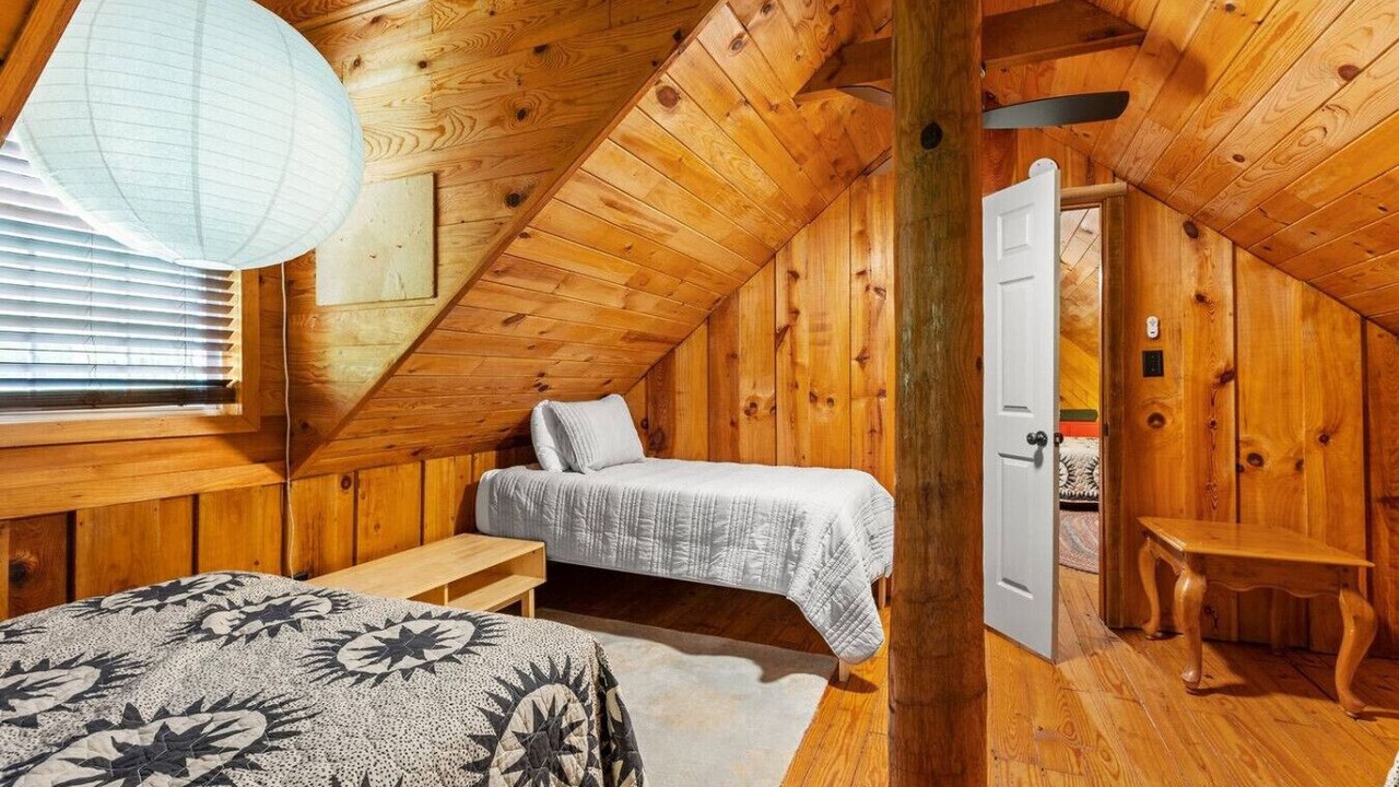 Photo of Bedroom in Pine Ridge