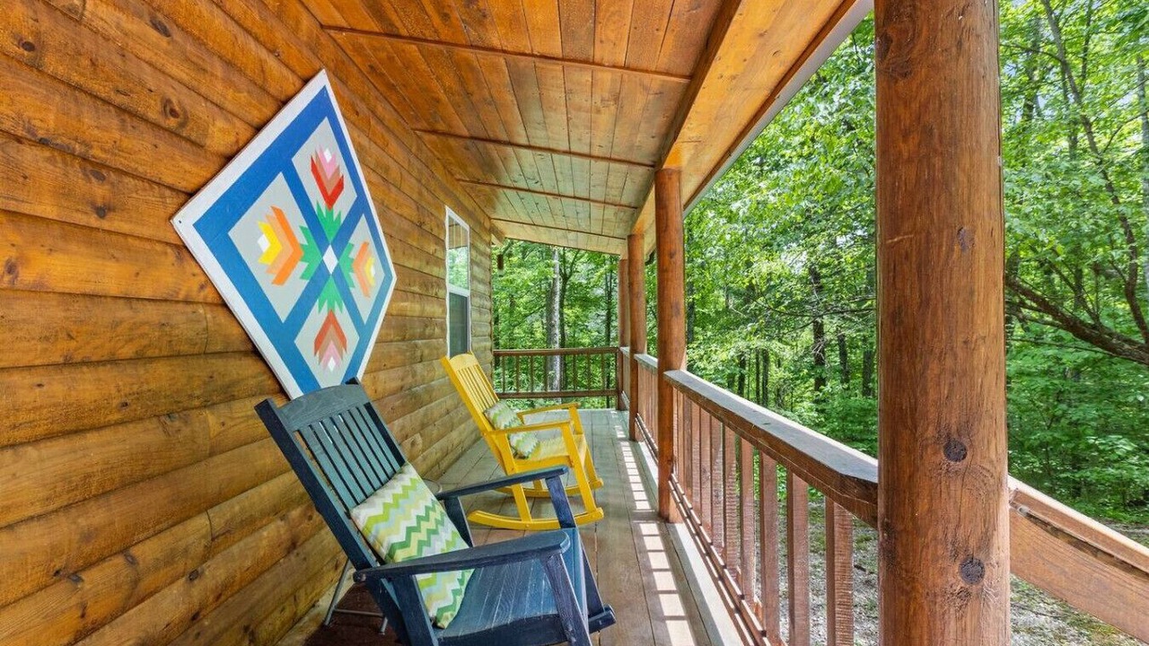 Photo of Patio Balcony in Pine Ridge
