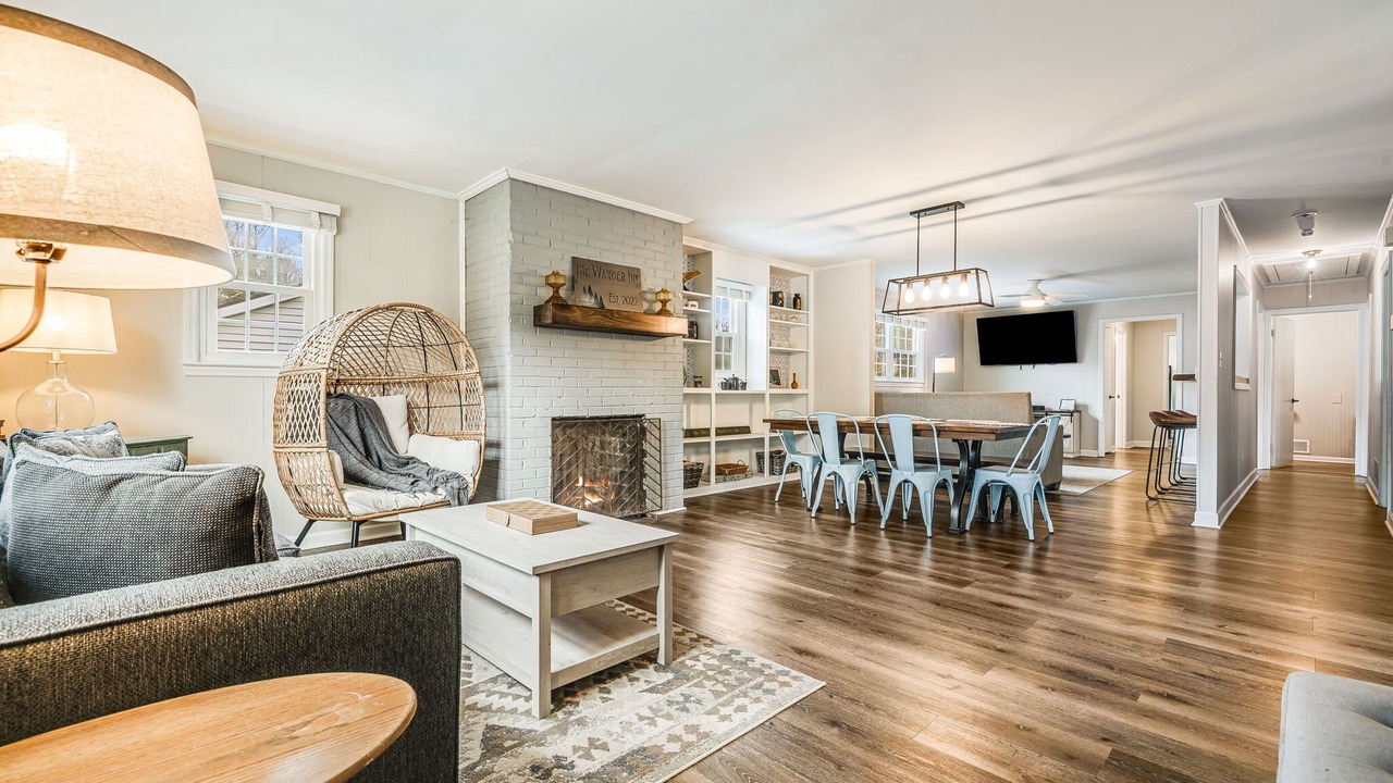 Photo of Livingroom in Blowing Rock