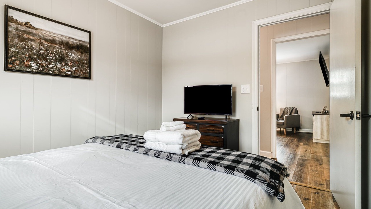 Photo of Bedroom in Blowing Rock