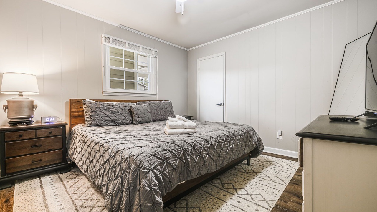 Photo of Bedroom in Blowing Rock