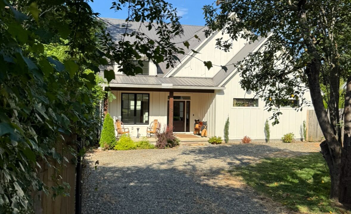 Photo of Outdoor in Falconhurst