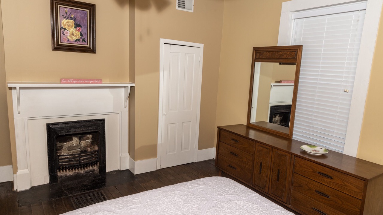 Photo of Bedroom in Boones Creek