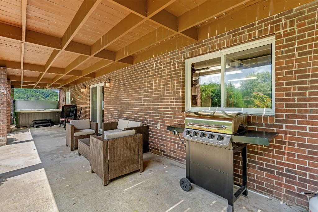 Photo of Patio Balcony in Frank