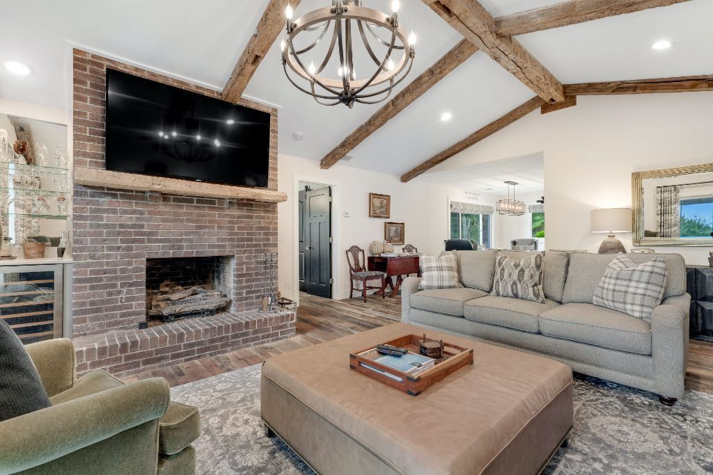Photo of Livingroom in Frank