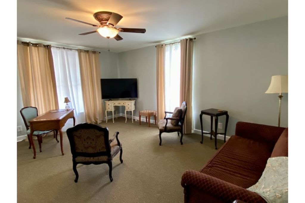 Photo of Livingroom in Augusta