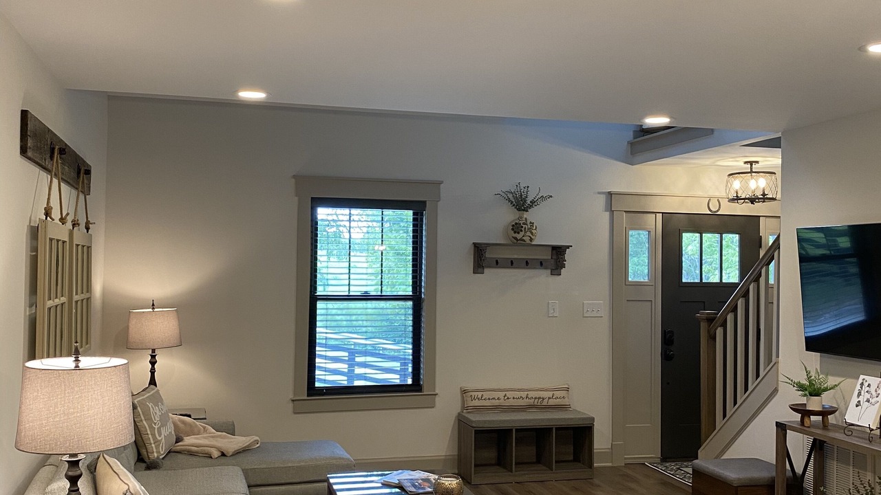 Photo of Livingroom in Lexington