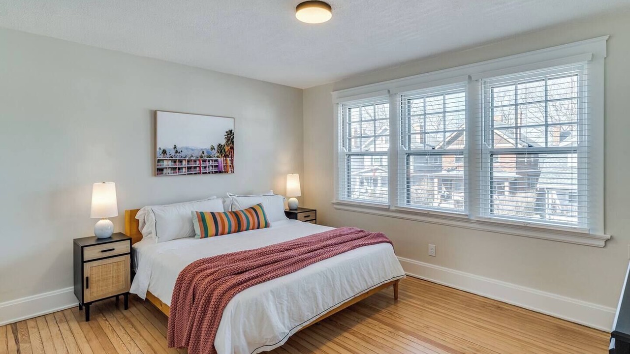 Photo of Bedroom in Oakley