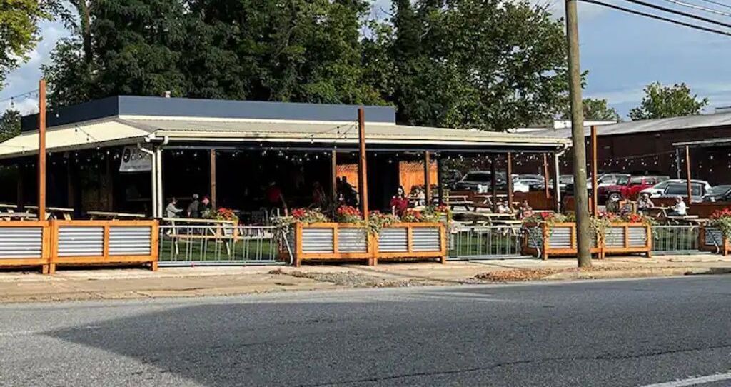 Photo of Outdoor in Hendersonville