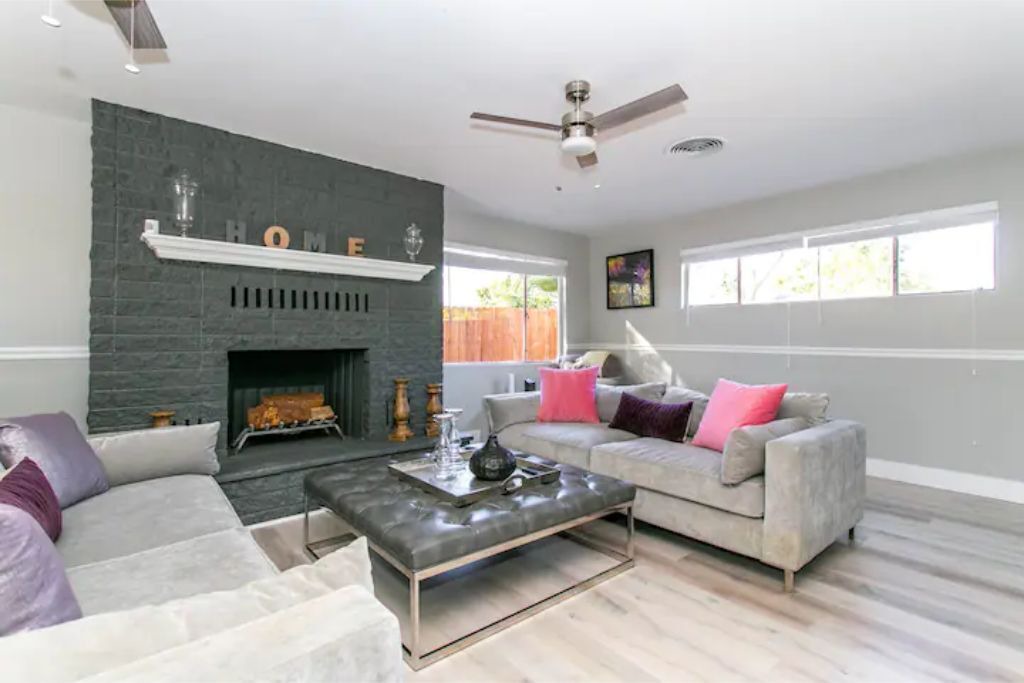 Photo of Livingroom in Rancho Oakey